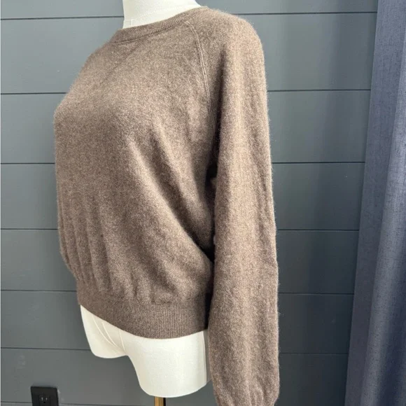 Quince 100% Mongolian Cashmere Soft Brown Crew Neck Sweater size Large - Picture 2 of 9